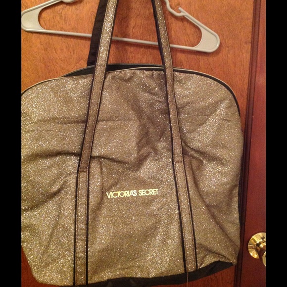 LIMITED EDITION VICTORIAS SECRET SPARKLE TOTE BAG. - Picture 1 of 1