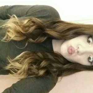 Meet your Posher, Jade