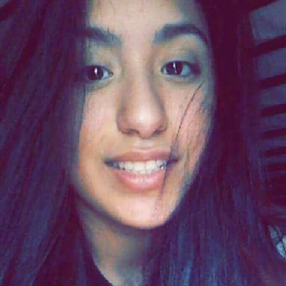 Meet your posher, Carolina - Picture 1 of 1