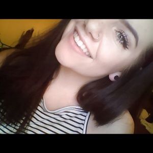 Meet your Posher, Jaylenn