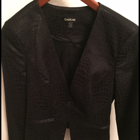 Back blazer Bebe. Never been worn
