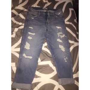 High waisted Boyfriend Jeans!
