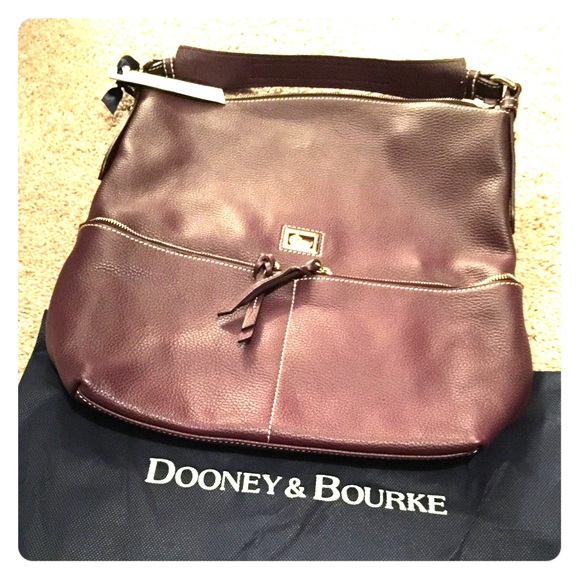 (SOLD) NWT Dooney & Bourke Sac