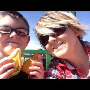 Meet your Posher, Sheri