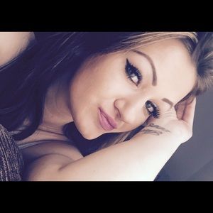 Meet your Posher, Sanela