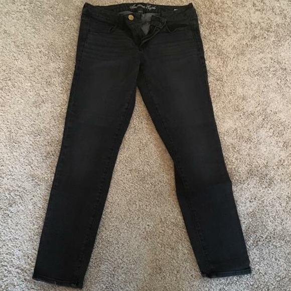 AE Faded Black Skinny Jeans