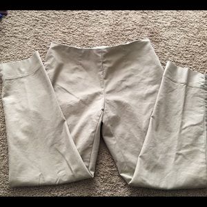 Ellen Tracy size 4 khaki ankle pants