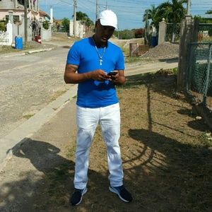 Meet your Posher, Burnett