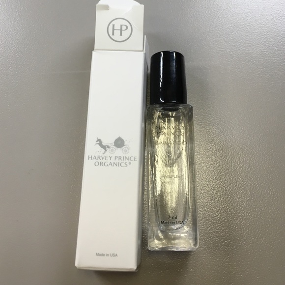 Harvey Prince Bailando roller ball perfume