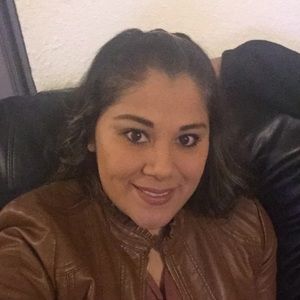 Meet your Posher, Veronica