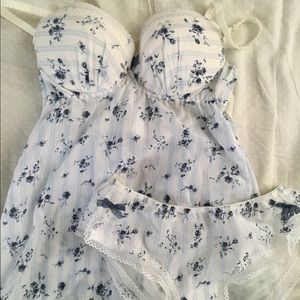 Anthropologie Lingere