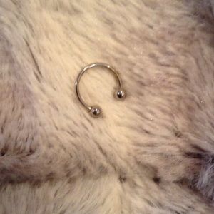 18g silver septum ring