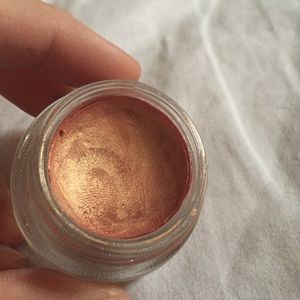 Mac paint pot