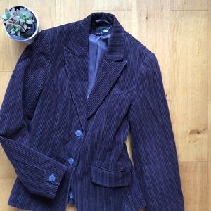 Like new, fitted corduroy blazer. Size 6, from H&M