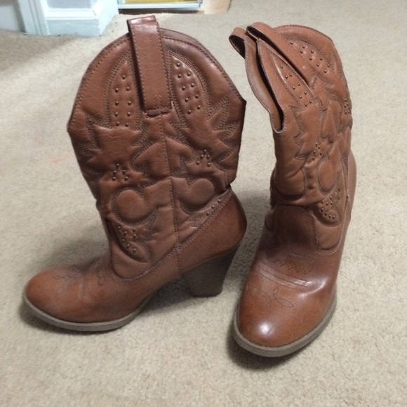 Brown Cowgirl boots