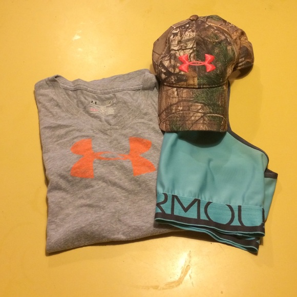 Under armour bundle! - Picture 1 of 1