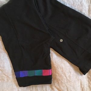 Lululemon groove pants.  Size 6