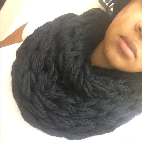 Infinity Scarf - Picture 3 of 3