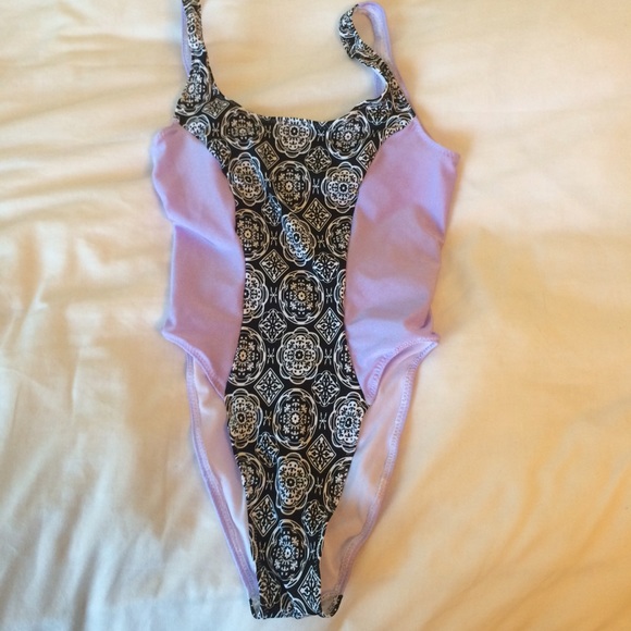 Handmade one piece! - Picture 2 of 4