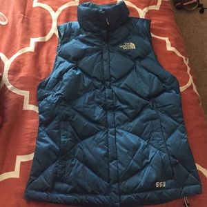 Puff vest peacock color