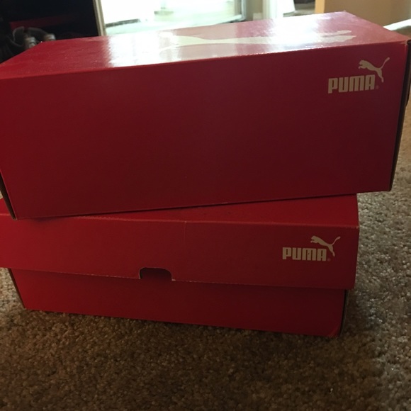 2 pairs of brand new Pumas for @lilmonsters!