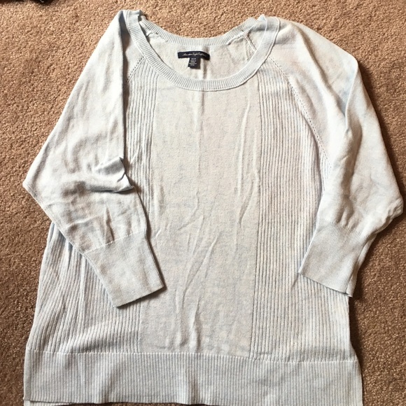 Light blue 3/4 sleeve sweater