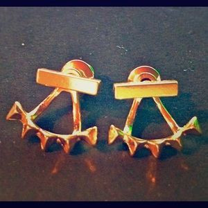 Sunahara 14k Gold-plated Pyramid Ear Jacket