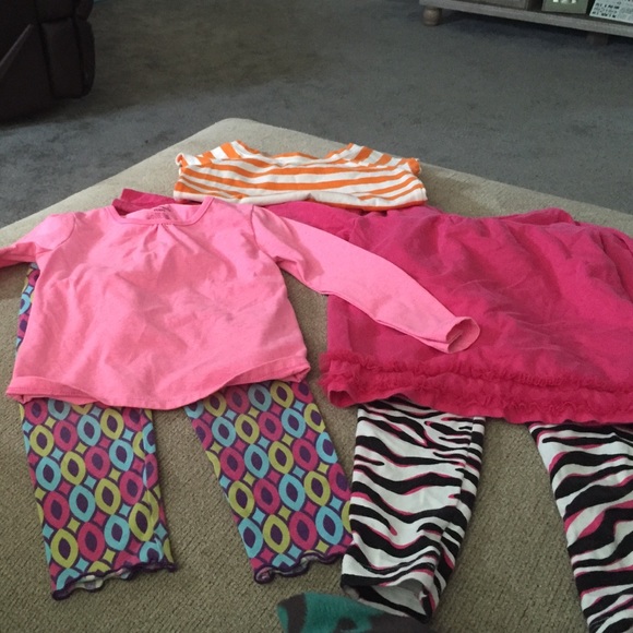 3 Toddler outfits (all outfits )