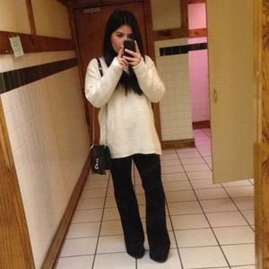 Meet your Posher, Isabella