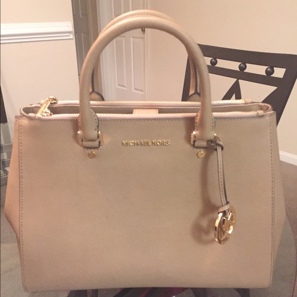 Michael Kors Dillion Satchel