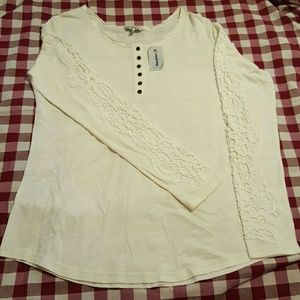 BUCKLE- Crochet Lace Long Sleeve