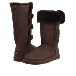 *on hold for Ashley0805* Chocolate Ugg