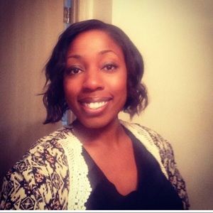 Meet your Posher, Raquel