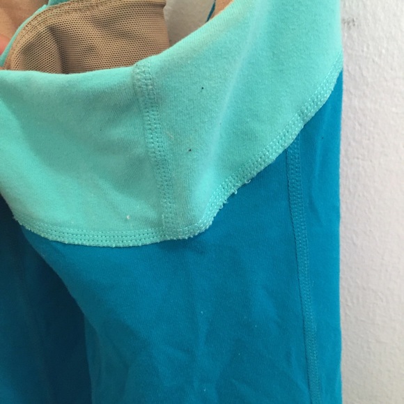 LULULEMON turquoise insight top - Picture 3 of 4