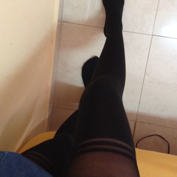 New. Pretty Polly style Black sheer tights - Picture 4 of 4