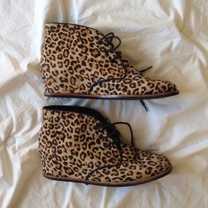Matiko Leopard Print Desert Boots