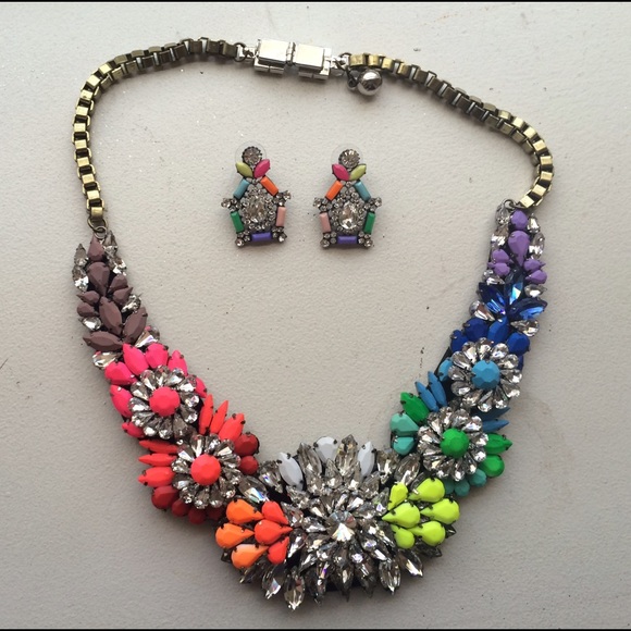Nordstrom Jewelry - Multicolor Crystal Statement Necklace