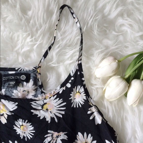 Cotton On Dresses & Skirts - HOST PICK 😻 Sunflower Shift Dress