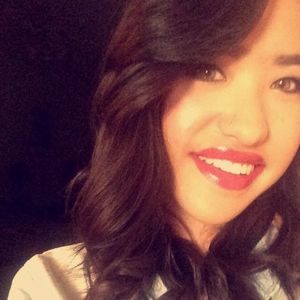 Meet your Posher, Gabrielle