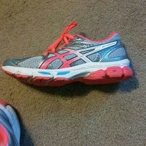 Turquoise and coral asics Gel-exalt2