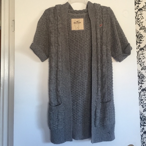 Long sleeve, hooded cardigan