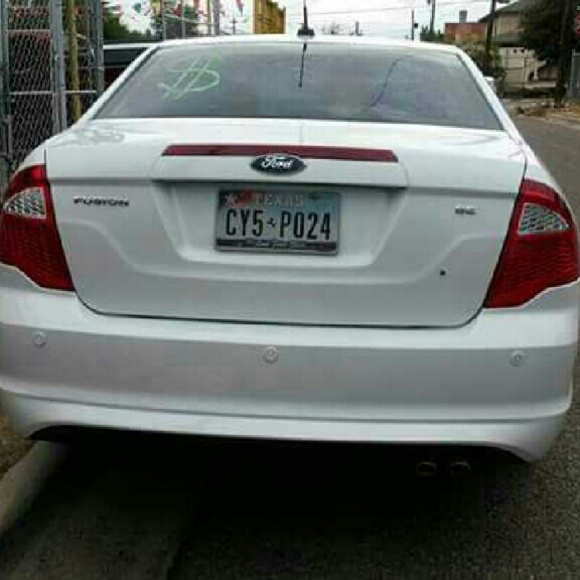 Ford Fusion 2011 (956)2514631 - Picture 2 of 3