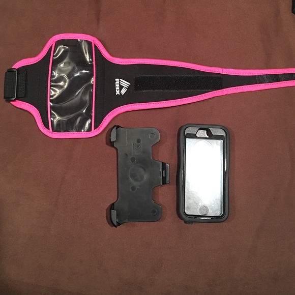 Black OtterBox W/clip & RBX armband for iPhone 5S