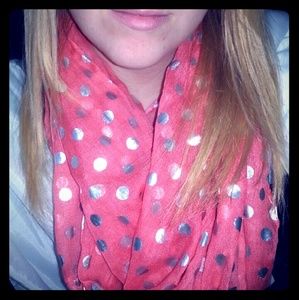 Infinity scarf