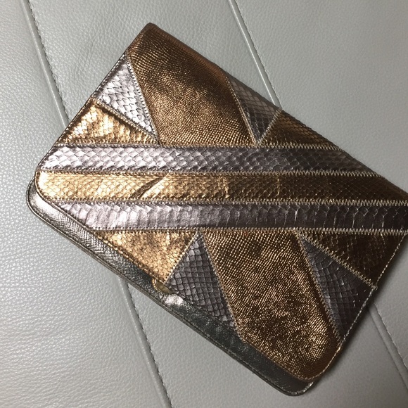 Leather snakeskin Clutch