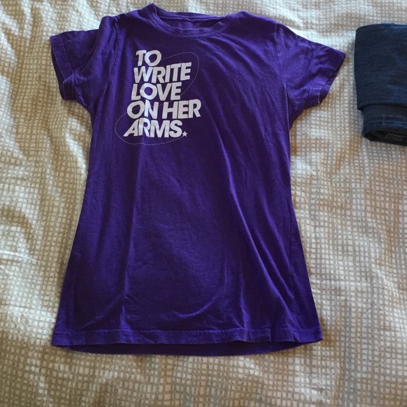 💜 To Write Love on Her Arms T-shirt 💜