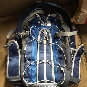 North face slingshot