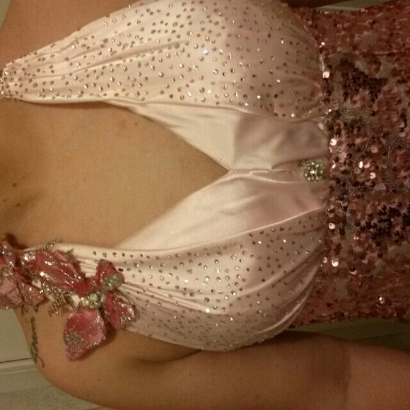 Pageant/prom/homecoming - Picture 4 of 4