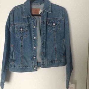 NWT AUTHENTIC LEVI JACKET