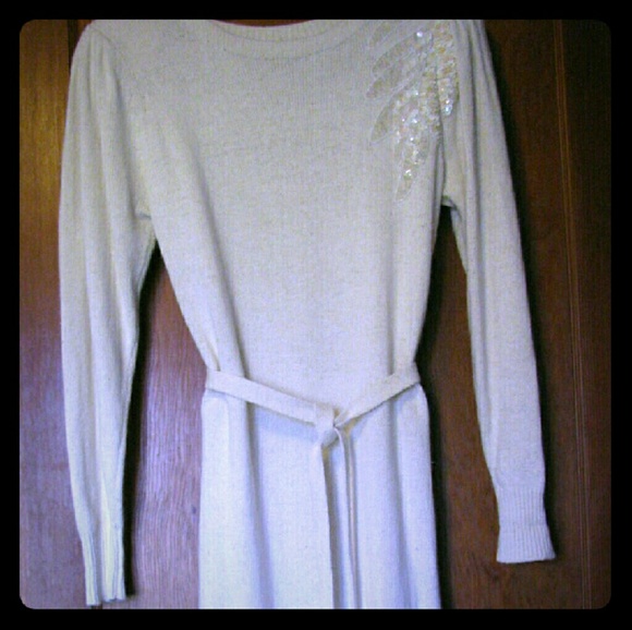 Sweater dress with sparkle